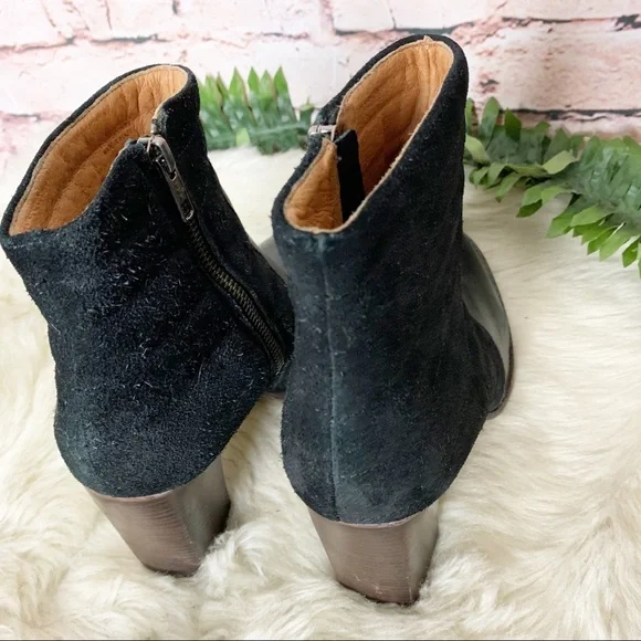 Madewell Lindley Suede Quilted Black Booties Size 8.5 - Picture 5 of 9